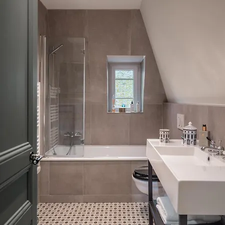 Berry Centre - Chic & Stylee - Magnifique Jardin