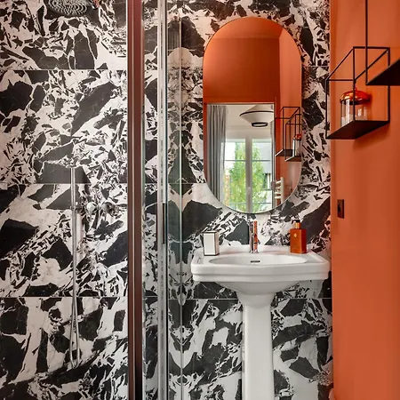 Berry Centre - Chic & Stylee - Magnifique Jardin